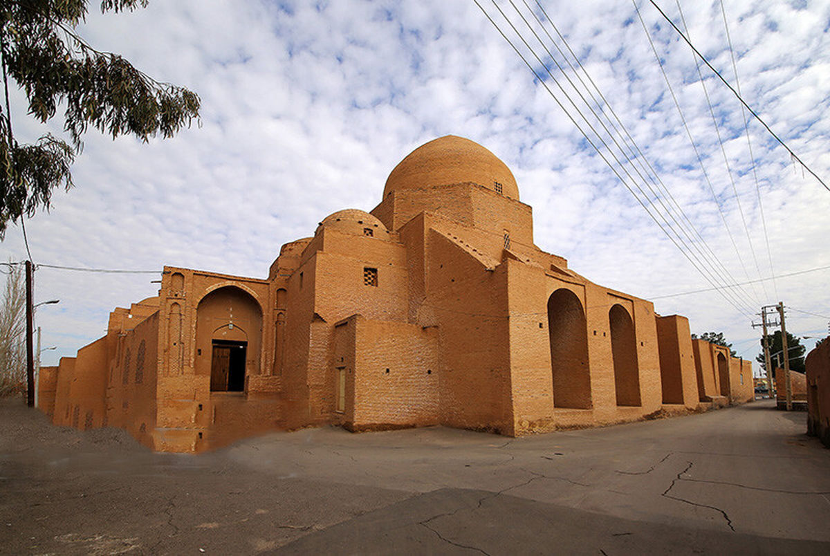 پاورپوینت بررسی مسجد جامع اردستان