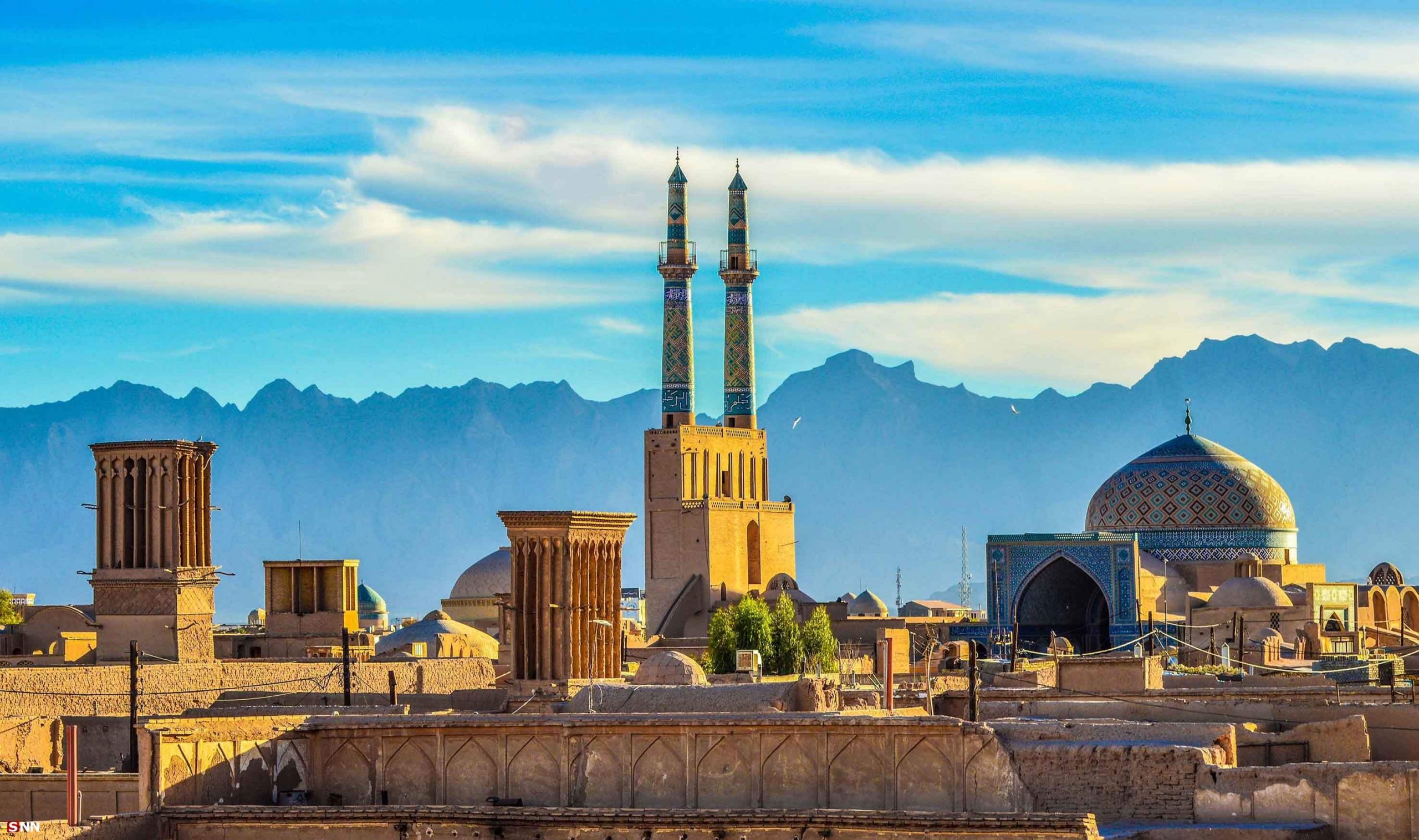 پاورپوینت بررسی شکل و فرم کلی شهر یزد
