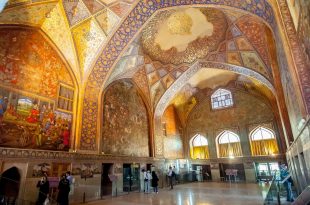پاورپوینت تزئینات معماری اسلامی در دوره صفوی